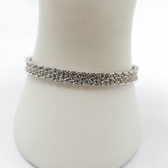 MONET Silver Tone Mesh Bracelet With Secure Clasp Vintage - Picture 1 of 6